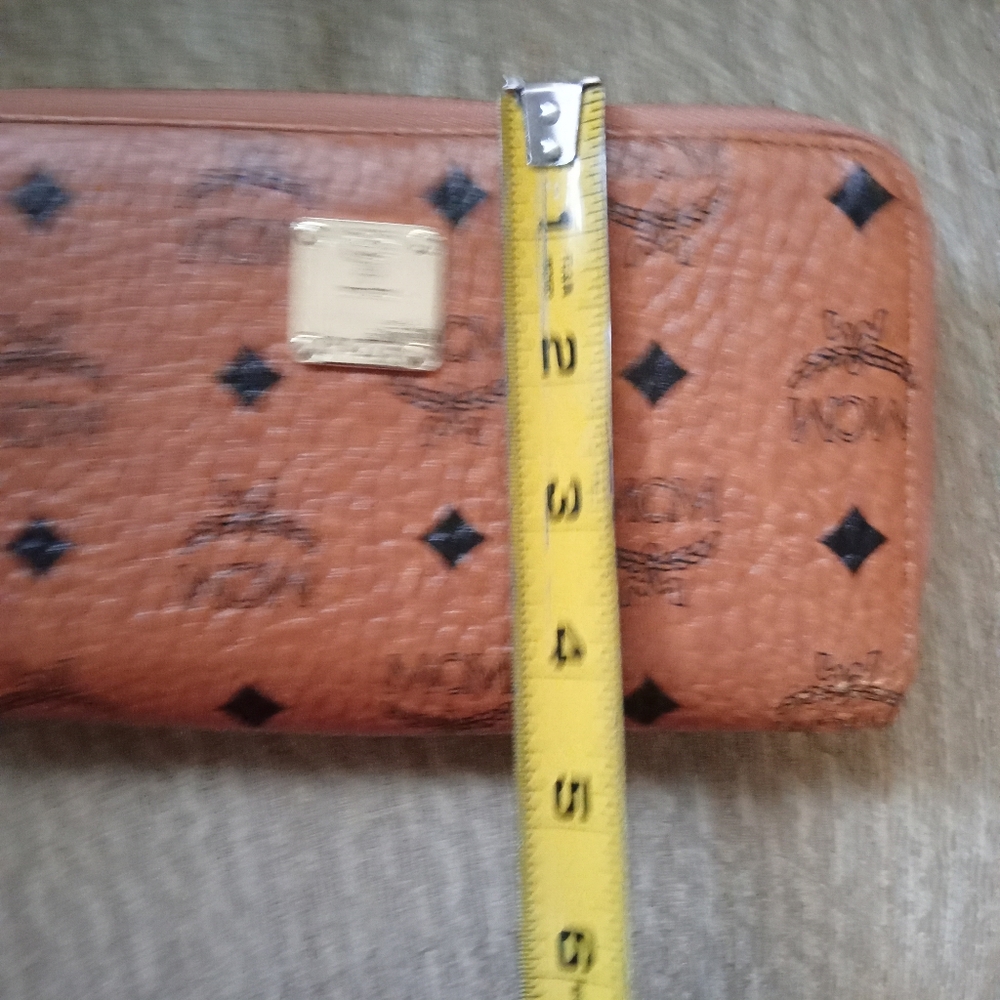 Tote and Wallet Set - Picture 3 of 11